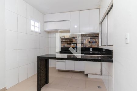 Casa para alugar com 60m², 2 quartos e sem vagaCozinha