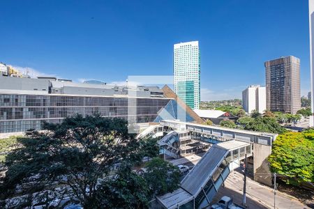 Sala/Cozinha -  Vista Varanda de kitnet/studio à venda com 1 quarto, 29m² em Pinheiros, São Paulo