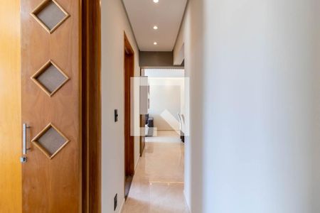 Apartamento à venda com 60m², 2 quartos e 2 vagasCorredor dos Quartos