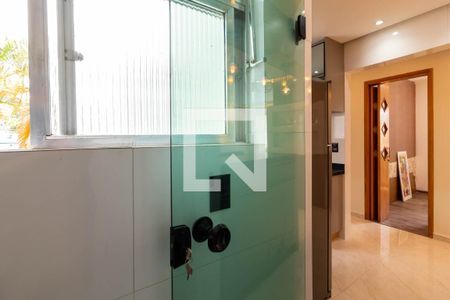 Apartamento à venda com 60m², 2 quartos e 2 vagasÁrea de Serviço