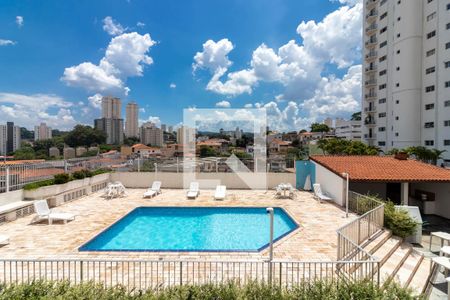 Apartamento à venda com 60m², 2 quartos e 2 vagasQuarto 2 - Vista