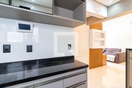 Apartamento à venda com 60m², 2 quartos e 2 vagasCozinha