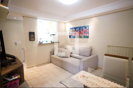 Sala de apartamento para alugar com 3 quartos, 80m² em Castelo, Belo Horizonte