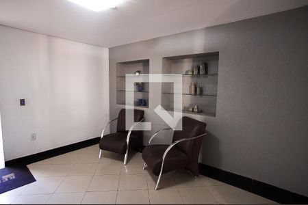 Apartamento para alugar com 80m², 3 quartos e 2 vagas Apartamento para alugar com 80m², 3 quartos e 2 vagasEntrada Predio