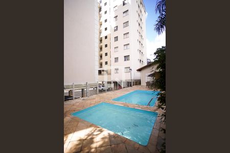 Apartamento para alugar com 80m², 3 quartos e 2 vagas Apartamento para alugar com 80m², 3 quartos e 2 vagasÁrea comum - Piscina