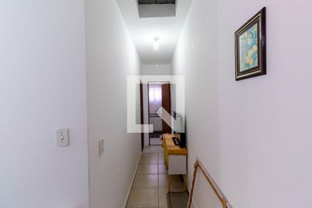 Banheiro Corredor de casa à venda com 2 quartos, 134m² em Burgo Paulista, São Paulo