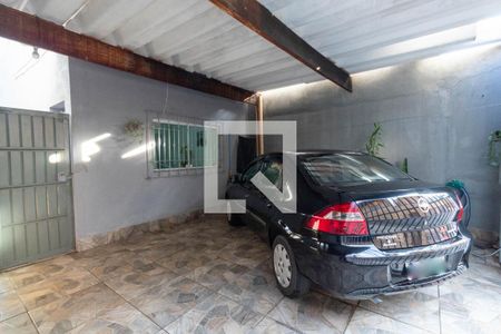 Garagem de casa à venda com 2 quartos, 134m² em Burgo Paulista, São Paulo