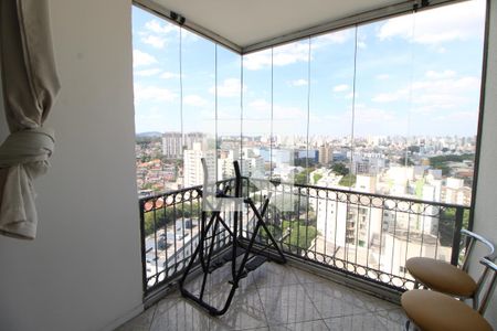 Sala - Varanda de apartamento à venda com 3 quartos, 136m² em Vila Amélia, São Paulo