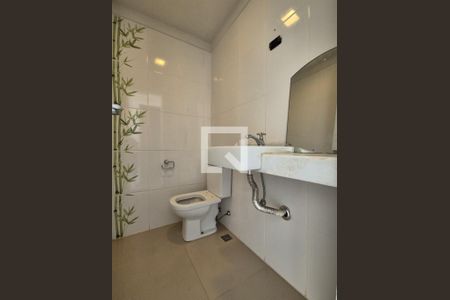 Lavabo de casa de condomínio para alugar com 4 quartos, 161m² em Camorim, Rio de Janeiro