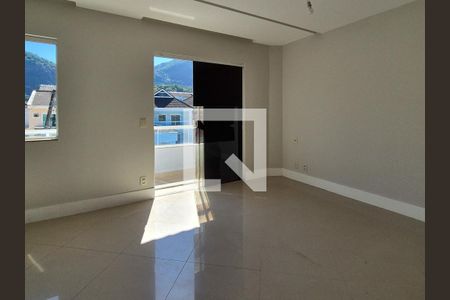 Suite de casa de condomínio para alugar com 4 quartos, 161m² em Camorim, Rio de Janeiro