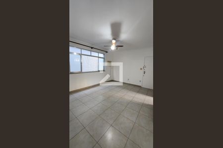 Detalhe Sala de apartamento para alugar com 3 quartos, 75m² em Gonzaga, Santos