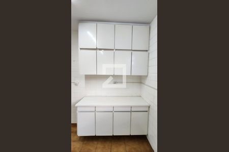 Apartamento para alugar com 75m², 3 quartos e 1 vagaCozinha - Armários