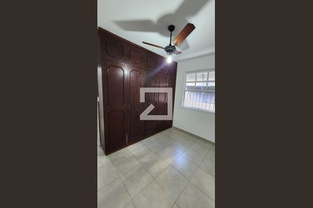 Quarto 1 - Armários de apartamento para alugar com 3 quartos, 75m² em Gonzaga, Santos