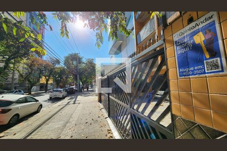 Apartamento para alugar com 75m², 3 quartos e 1 vagaVista da Rua