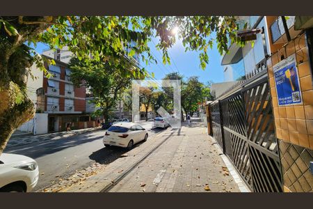 Apartamento para alugar com 75m², 3 quartos e 1 vagaVista da Rua