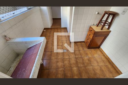 Apartamento para alugar com 75m², 3 quartos e 1 vagaÁrea de Serviço