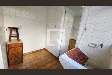 Apartamento para alugar com 75m², 3 quartos e 1 vagaÁrea de Serviço