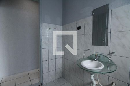 Banheiro de casa para alugar com 1 quarto, 35m² em Chácara Califórnia, São Paulo