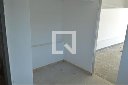 Casa à venda com 466m², 5 quartos e 8 vagasQuarto de Serviço