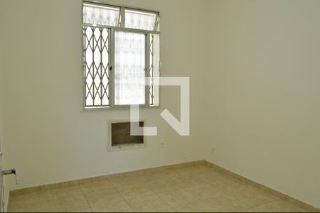 Casa à venda com 466m², 5 quartos e 8 vagasQuarto 2