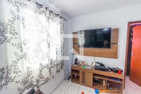 Sala de casa de condomínio para alugar com 2 quartos, 50m² em Irajá, Rio de Janeiro