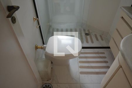 Apartamento para alugar com 770m², 4 quartos e 4 vagasBanheiro 2