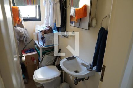 Apartamento para alugar com 770m², 4 quartos e 4 vagasBanheiro de serviço