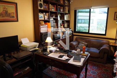 Apartamento para alugar com 770m², 4 quartos e 4 vagasEscritório