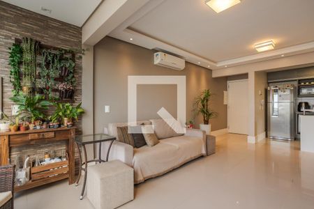 Sala de apartamento à venda com 3 quartos, 90m² em Jardim Sabará, Porto Alegre
