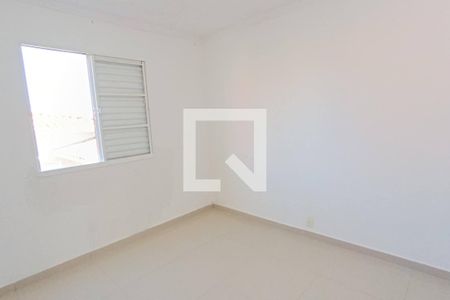 Quarto 2 de apartamento para alugar com 2 quartos, 52m² em Vila Figueira, Suzano
