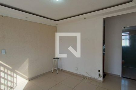 Sala de apartamento para alugar com 2 quartos, 52m² em Vila Figueira, Suzano