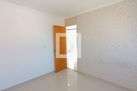 Quarto 2 de apartamento para alugar com 2 quartos, 52m² em Vila Figueira, Suzano