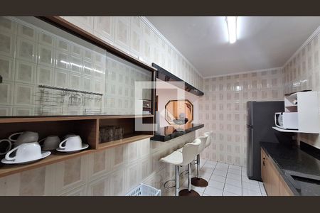 Cozinha de apartamento para alugar com 2 quartos, 82m² em Cidade Ocian, Praia Grande