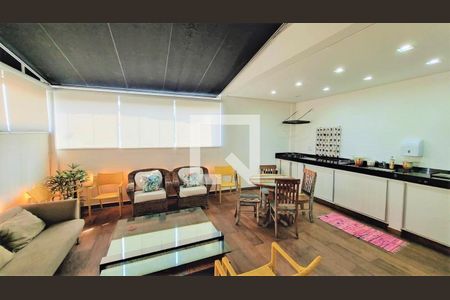 Casa à venda com 340m², 4 quartos e 2 vagasVaranda Gourmet