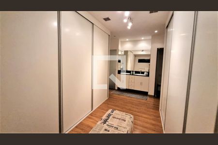 Casa à venda com 340m², 4 quartos e 2 vagasCloset Suíte Master