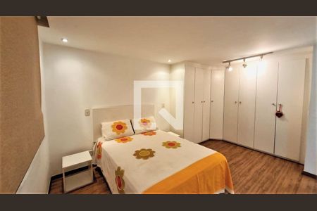 Casa à venda com 340m², 4 quartos e 2 vagasSuíte 1