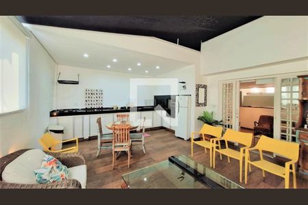 Casa à venda com 340m², 4 quartos e 2 vagasVaranda Gourmet