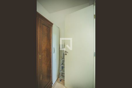 Apartamento para alugar com 107m², 3 quartos e 2 vagas Apartamento para alugar com 107m², 3 quartos e 2 vagasQuarto de Serviço