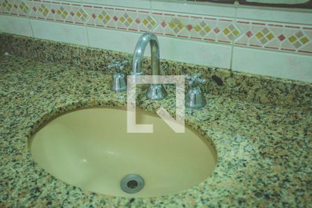 Apartamento para alugar com 107m², 3 quartos e 2 vagas Apartamento para alugar com 107m², 3 quartos e 2 vagasBanheiro 2