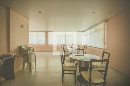 Apartamento para alugar com 107m², 3 quartos e 2 vagas Apartamento para alugar com 107m², 3 quartos e 2 vagasÁrea comum - Salão de festas