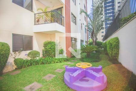 Apartamento para alugar com 107m², 3 quartos e 2 vagas Apartamento para alugar com 107m², 3 quartos e 2 vagasÁrea Comum - Playground