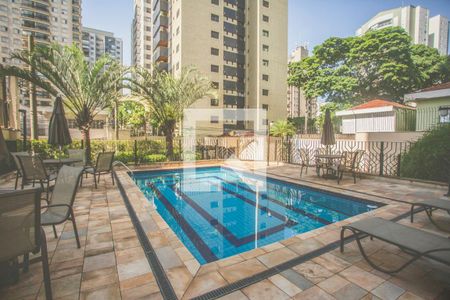 Apartamento para alugar com 107m², 3 quartos e 2 vagas Apartamento para alugar com 107m², 3 quartos e 2 vagasÁrea comum - Piscina