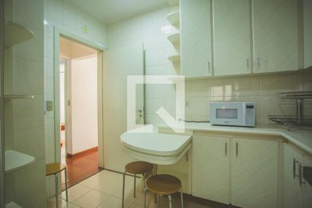 Apartamento para alugar com 107m², 3 quartos e 2 vagas Apartamento para alugar com 107m², 3 quartos e 2 vagasCozinha