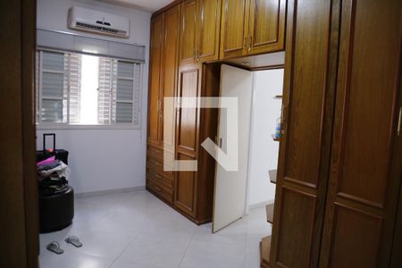 Casa à venda com 450m², 4 quartos e 4 vagasSuíte