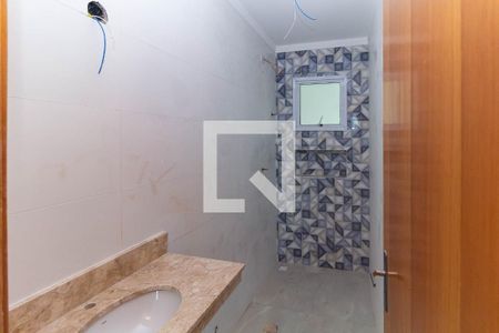 Apartamento à venda com 46m², 2 quartos e sem vaga Apartamento à venda com 46m², 2 quartos e sem vagaBanheiro