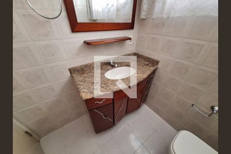 Apartamento à venda com 63m², 2 quartos e 1 vaga Apartamento à venda com 63m², 2 quartos e 1 vagaBanheiro
