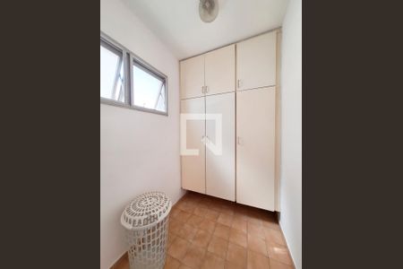 Apartamento à venda com 63m², 2 quartos e 1 vaga Apartamento à venda com 63m², 2 quartos e 1 vagaÁrea de Serviço