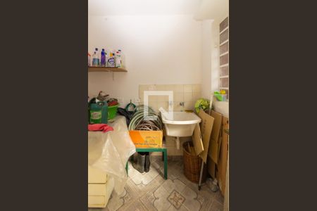 Casa à venda com 200m², 4 quartos e 2 vagasLavanderia