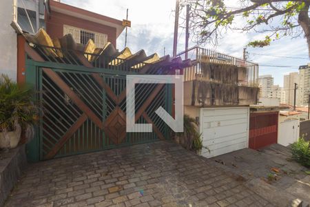 Casa à venda com 200m², 4 quartos e 2 vagasFachada