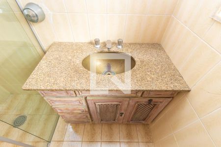 Casa à venda com 200m², 4 quartos e 2 vagasBanheiro da Suíte 3